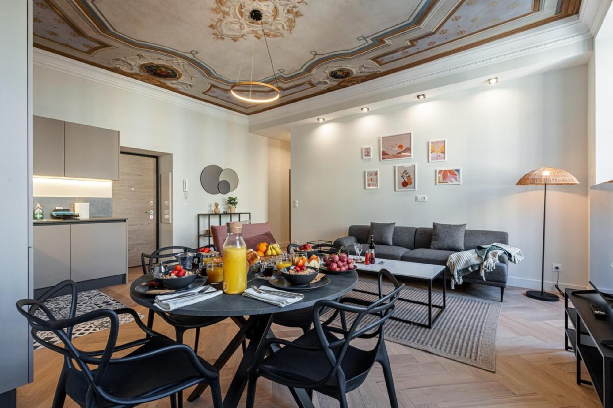 Philibert - Traditional Apart With Historical Fresco Nizza Kültér fotó