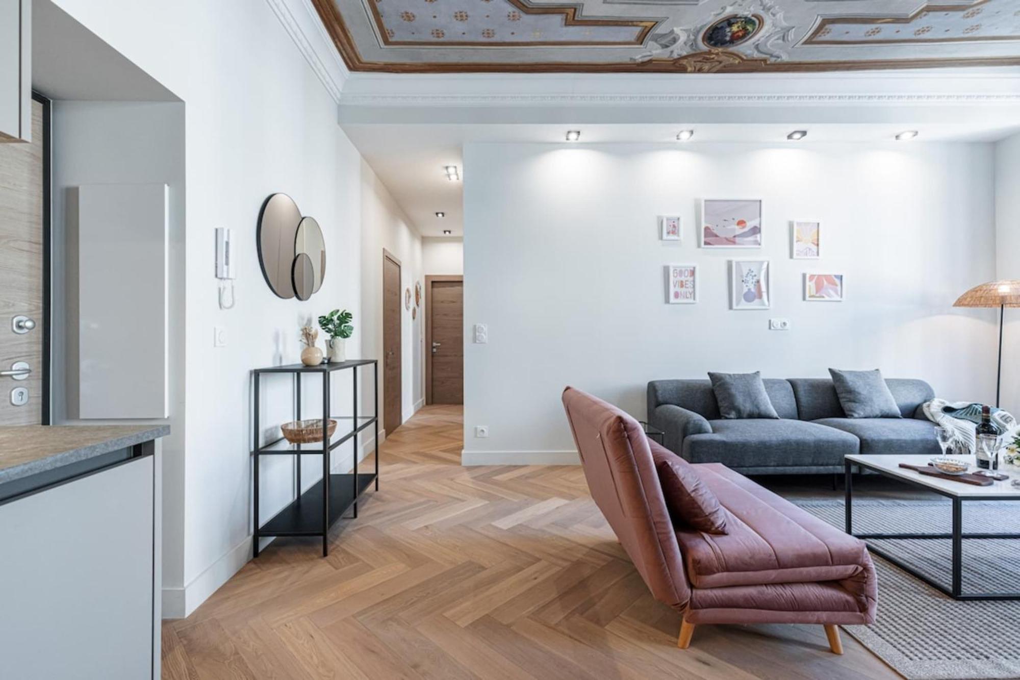 Philibert - Traditional Apart With Historical Fresco Nizza Kültér fotó
